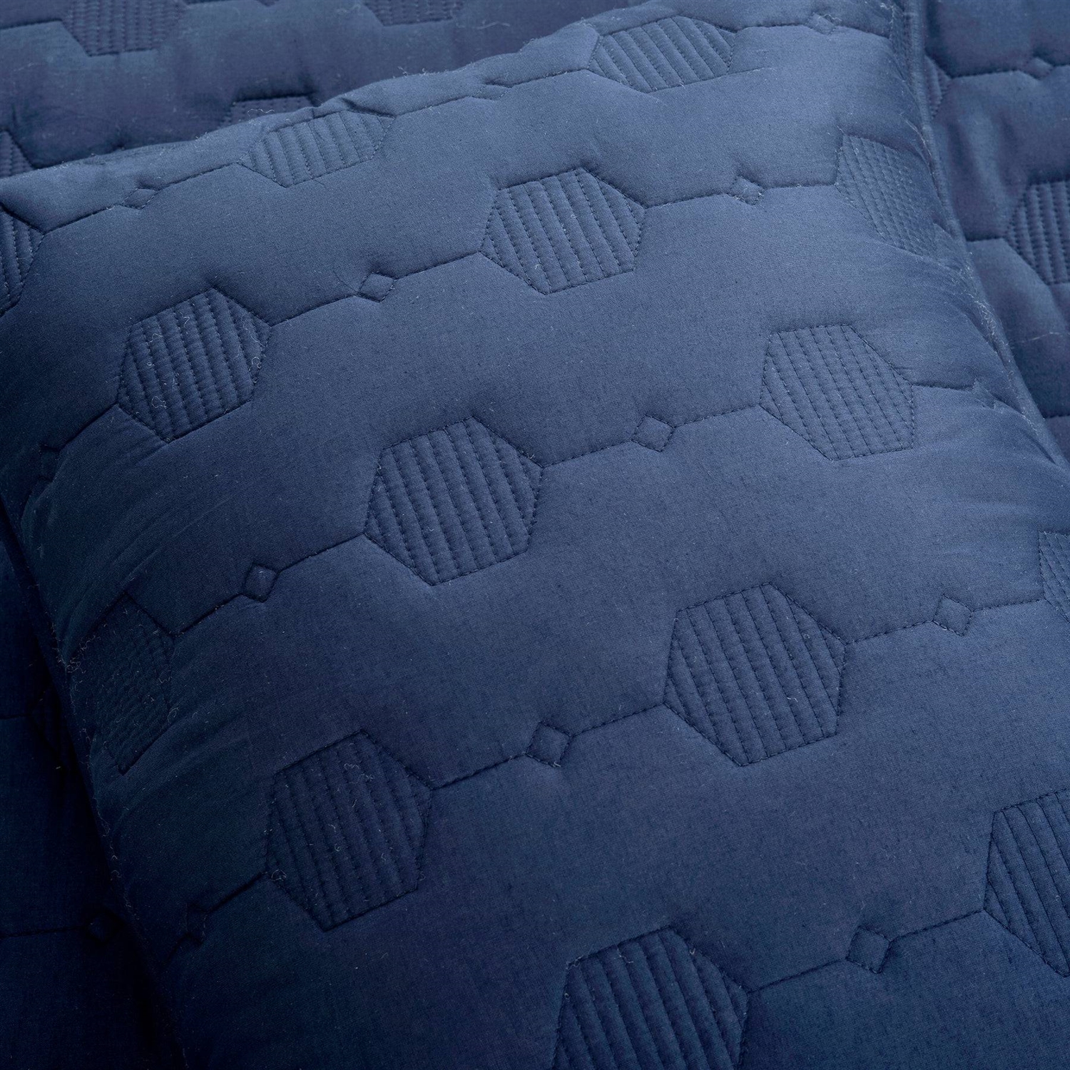 BLUFQ653241-4
